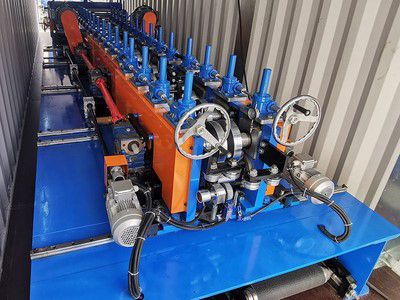 YX65-400 Standing Seam Roofing Machine