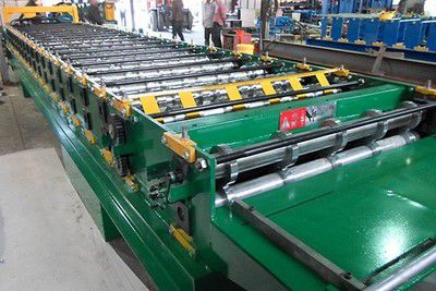 Hydraulic pre-cutter can be chosen for operation to save labor cost.